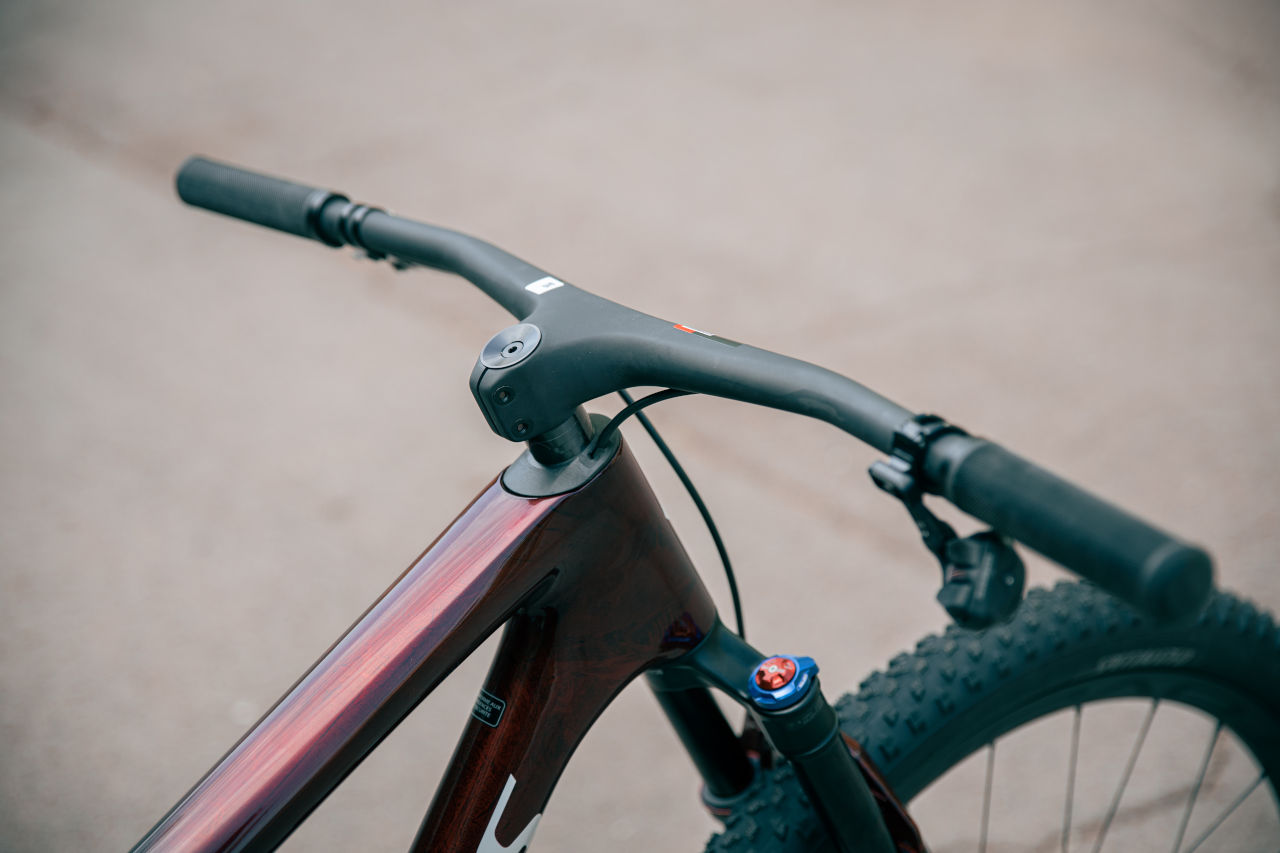 Comparativa 2024: Orbea Oiz M-LTD vs Specialized S-Works Epic WC