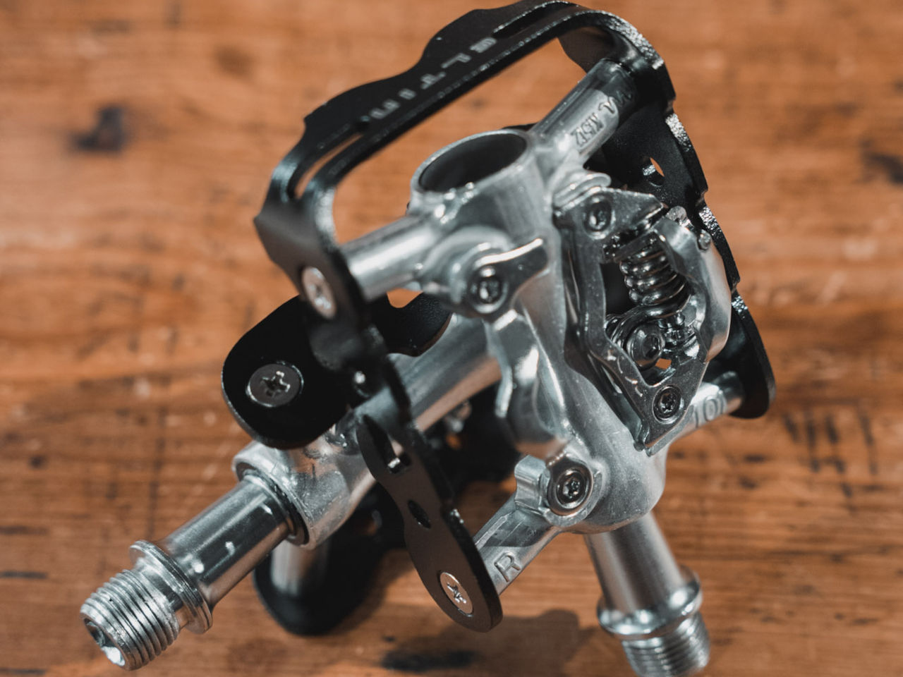 Elige los mejores pedales para MTB