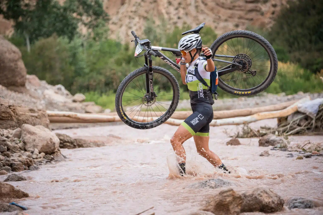 Titan Desert 2024: Conquista el desierto en 2 ruedas