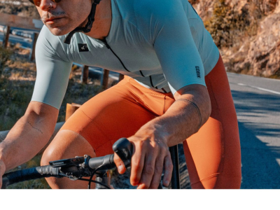 La importancia de un buen culotte corto en ciclismo: comodidad y rendimiento